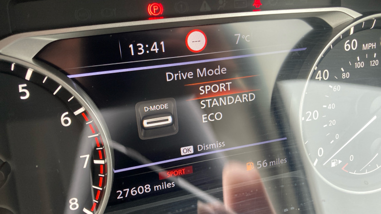 Nissan Qashqai 1.3 DiG-T MH Acenta Premium 5dr Petrol Hatchback